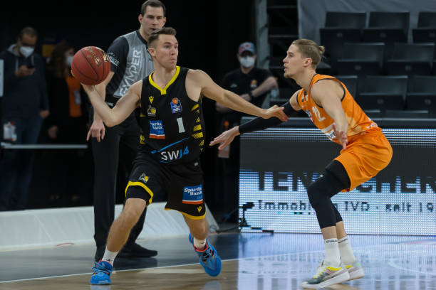 帕尔特伊 帕尔特伊