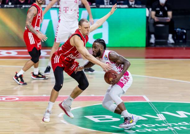 新晋签约球 新晋签约球