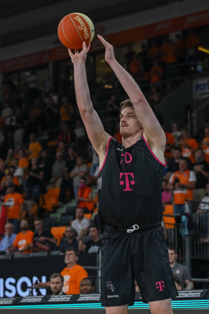 现成为了全 现成为了全