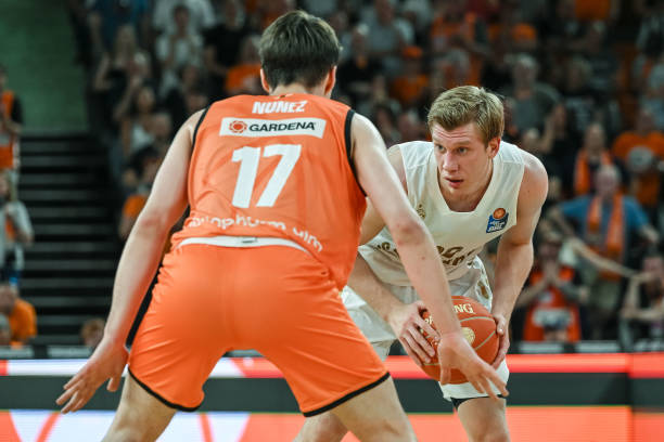 数据深度分 数据深度分